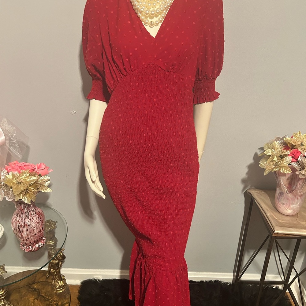 Elegant Red Women's Dress